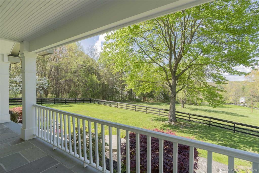 11 Larchmont Drive