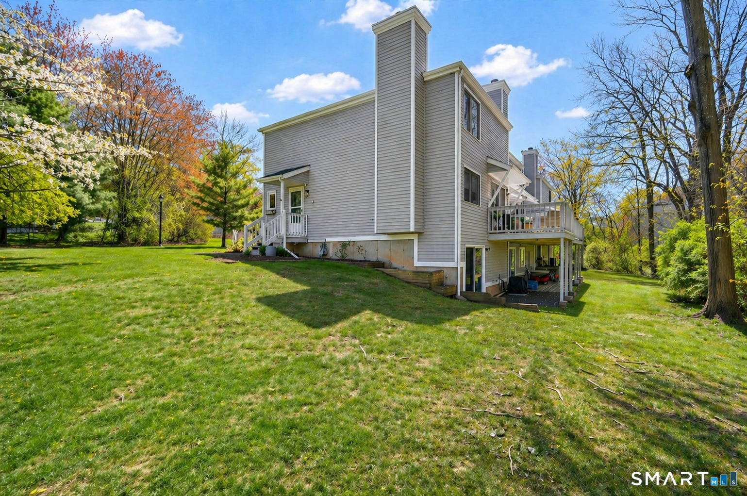 385 Old Rock Road 385
