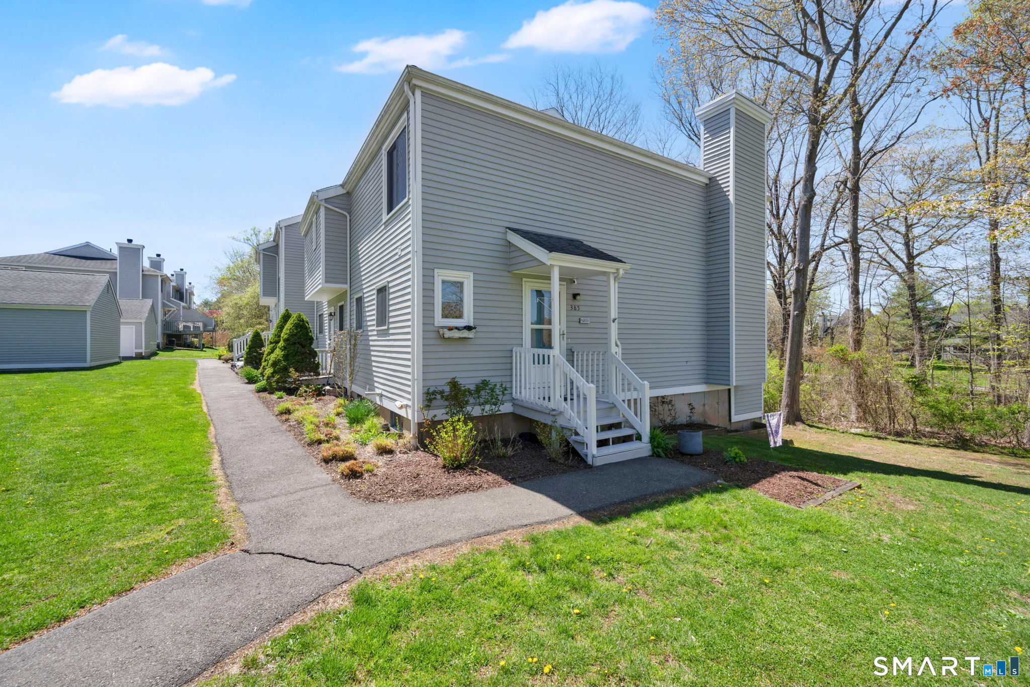 385 Old Rock Road 385