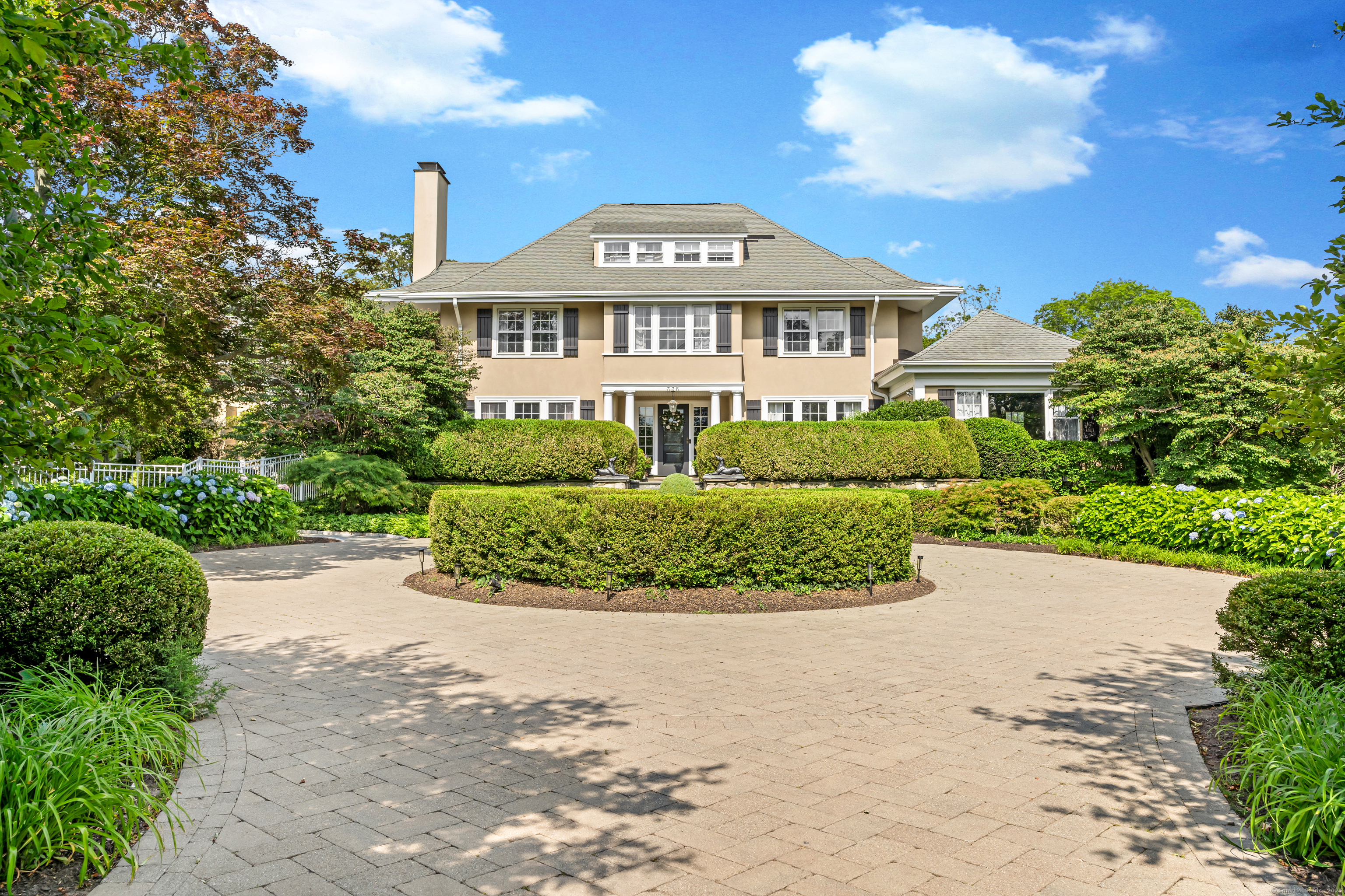336 Ocean Drive West