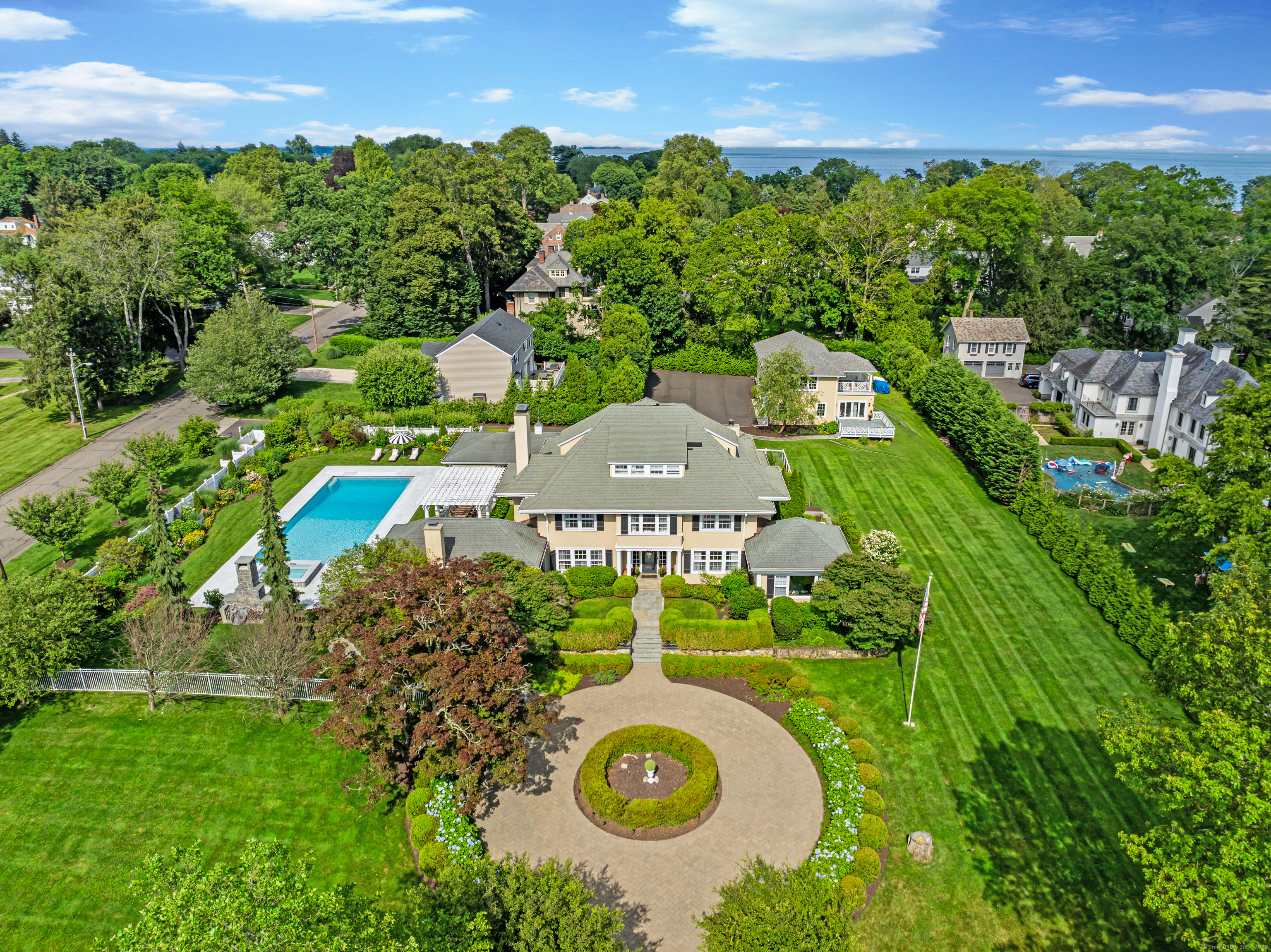 336 Ocean Drive West