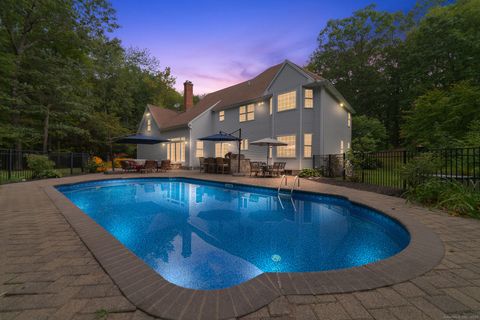 7 Butternut Lane Oxford CT 06478