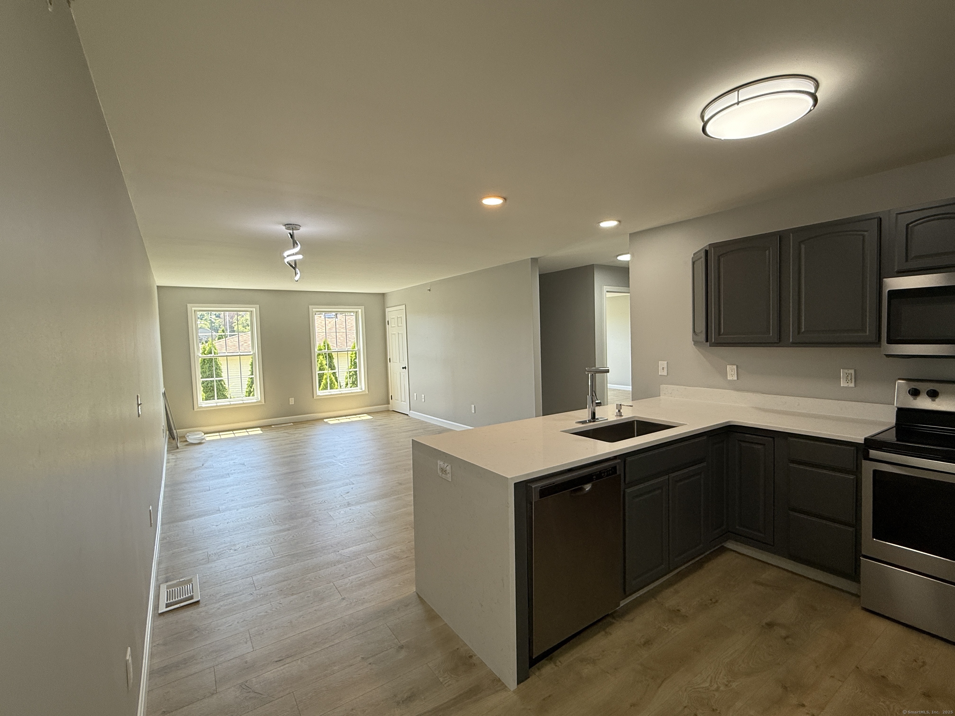 136 Meridian Street 103