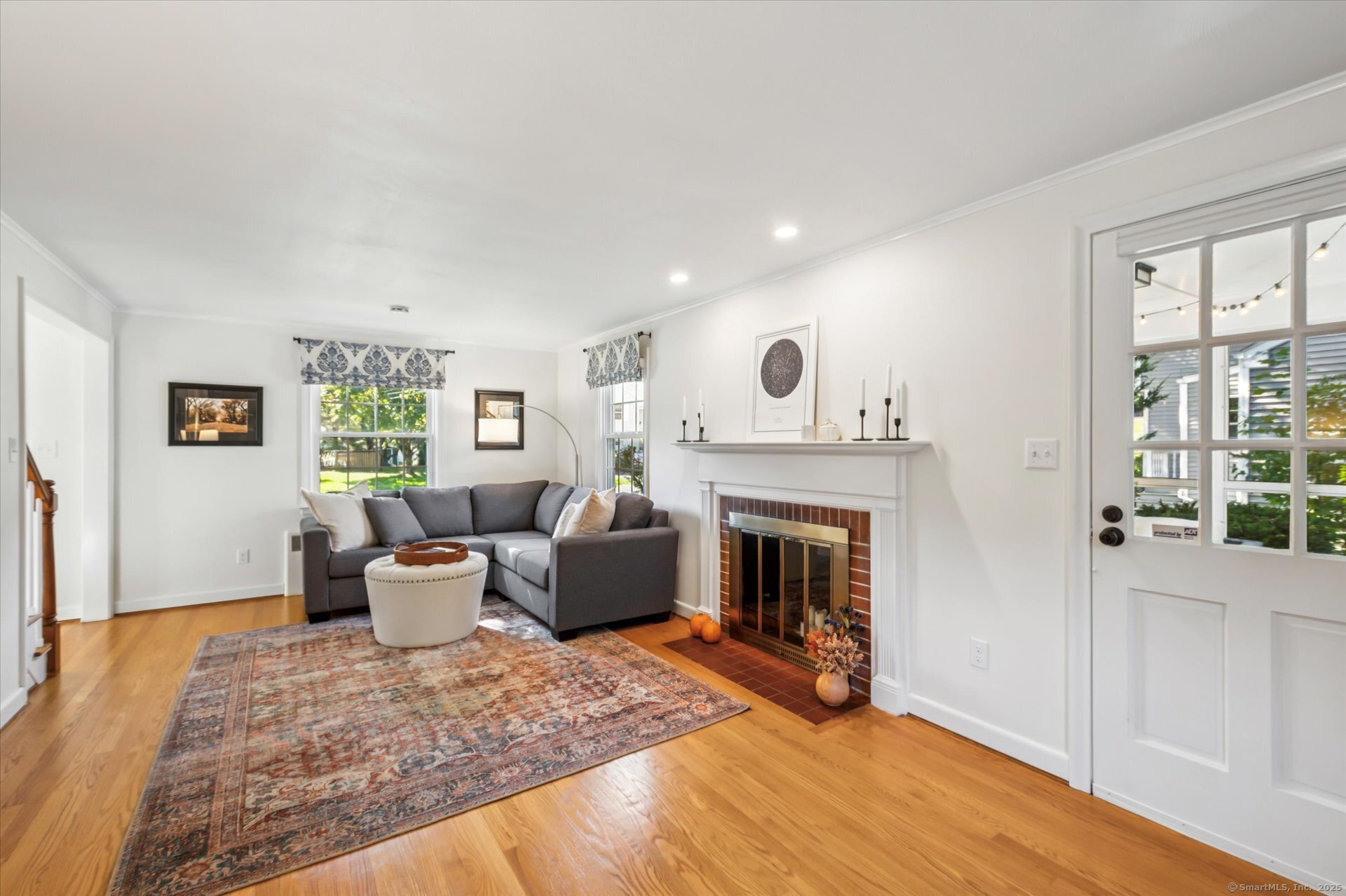 West Hartford, Connecticut 06107, United States, 3 Bedrooms Bedrooms, ,2 BathroomsBathrooms,Residential,Pending,227613