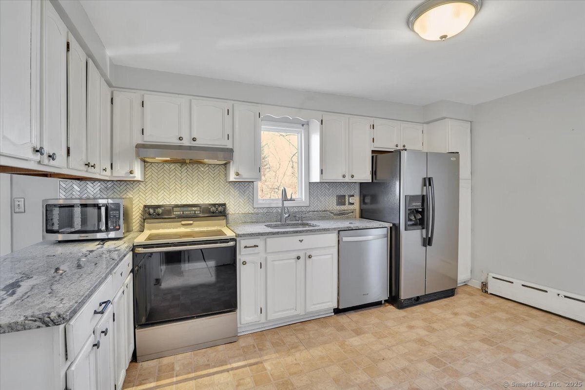 482 Adams Street, Manchester, Connecticut image 5