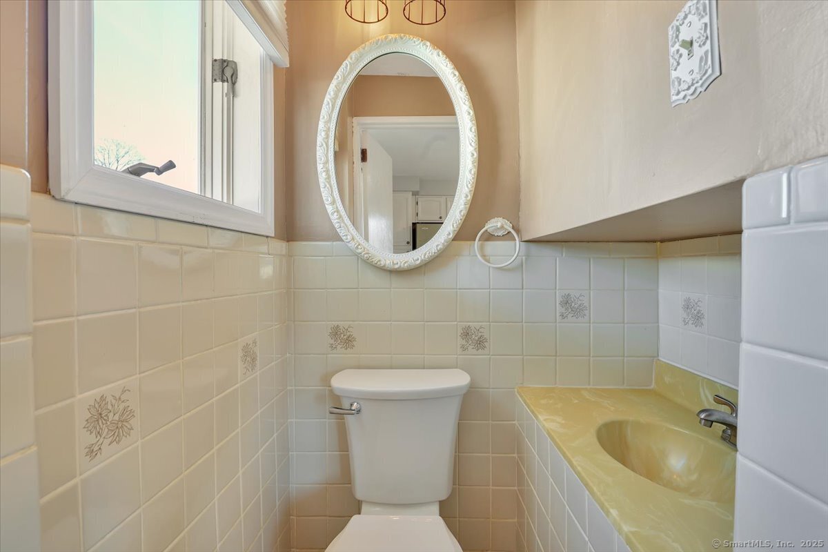 482 Adams Street, Manchester, Connecticut image 12