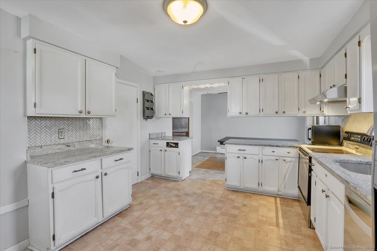 482 Adams Street, Manchester, Connecticut image 6