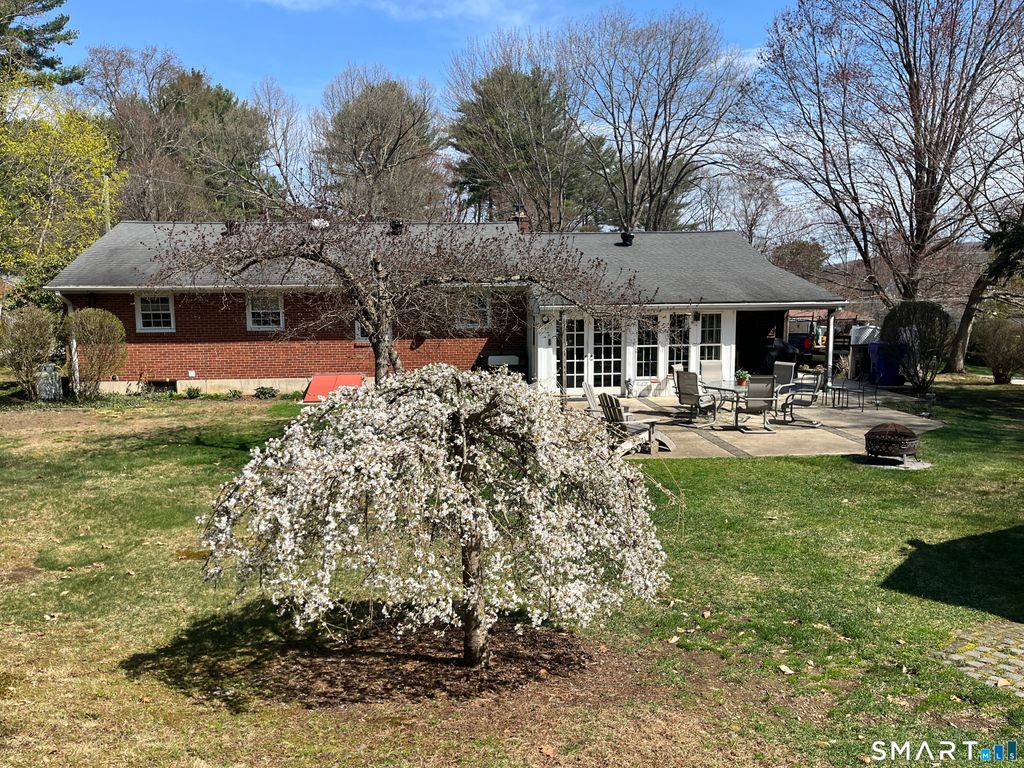 Photo of 84 Coolidge Avenue, Torrington, CT 06790 (MLS # 24161589)