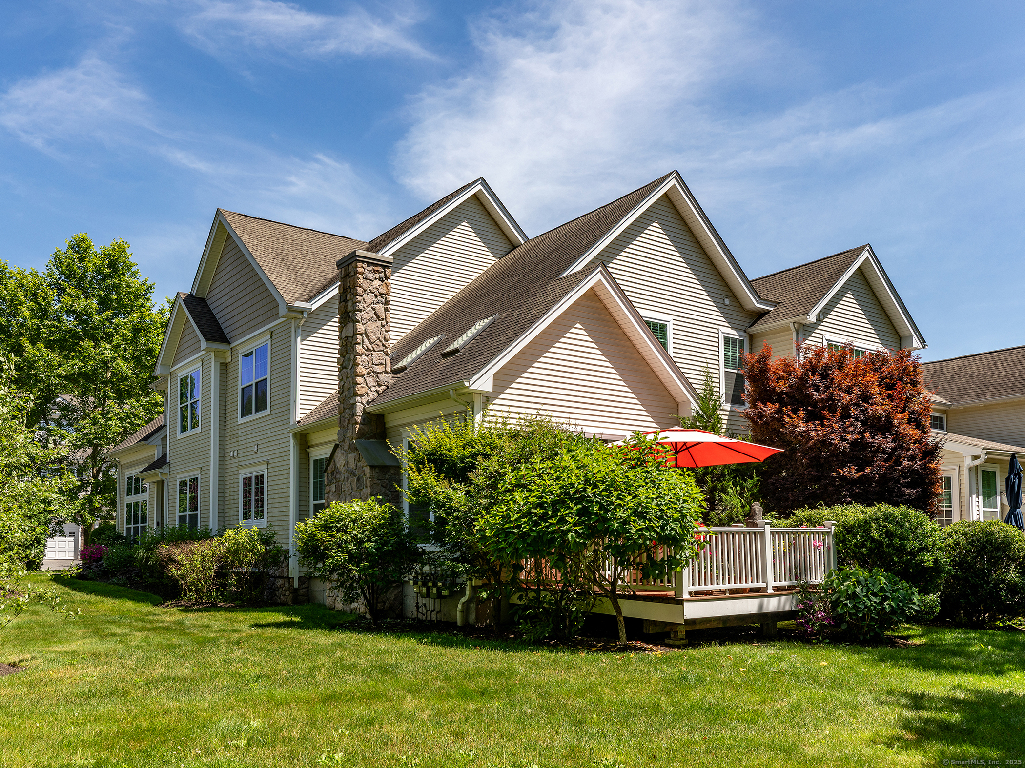 33 Ridgewood Drive 33