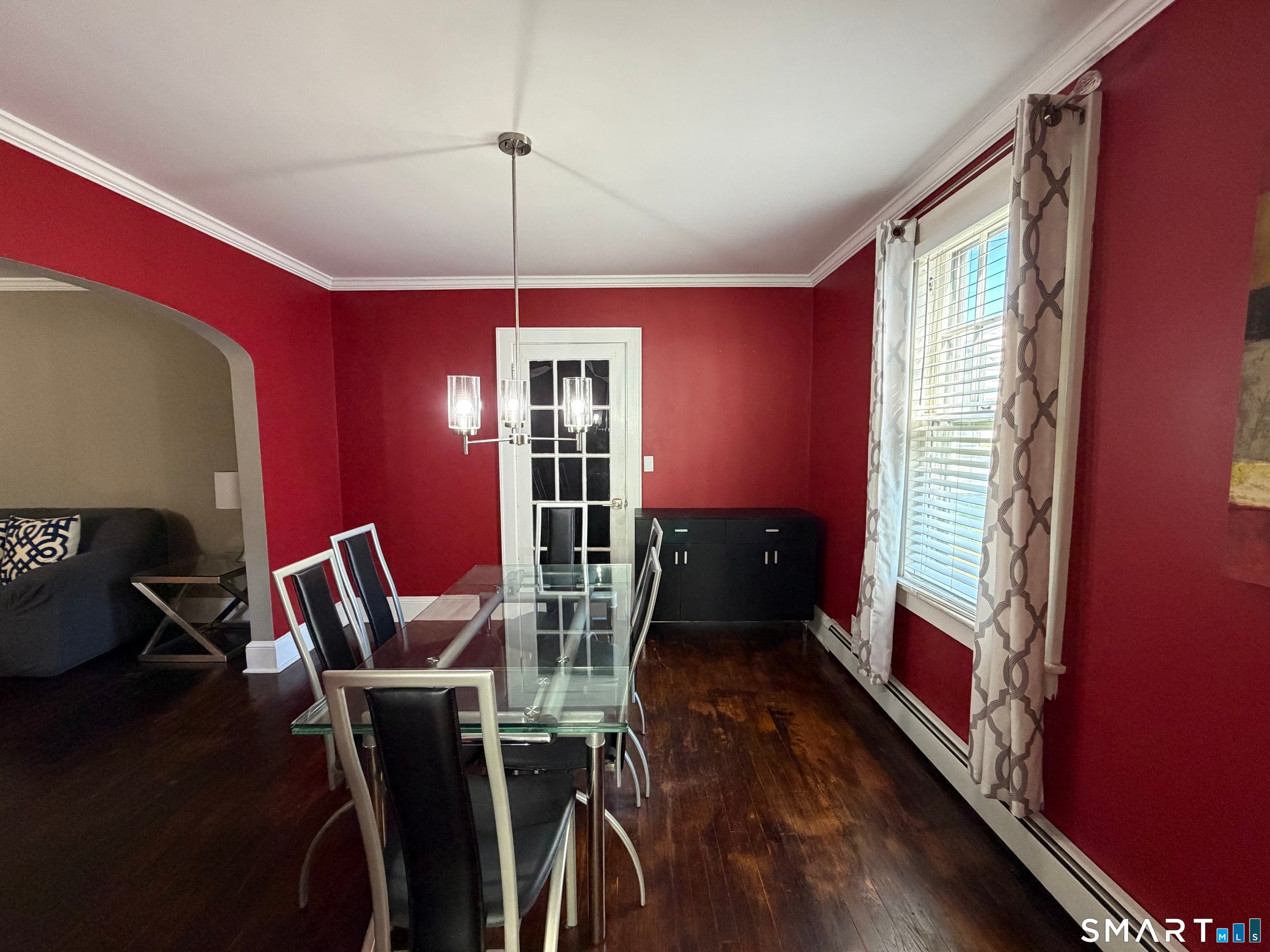 15 Overland Avenue