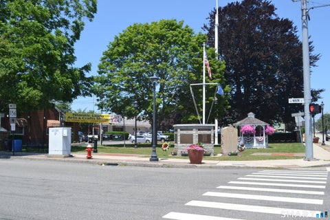 Tiny photo for 7 Barrett Drive, East Lyme, CT 06357 (MLS # 24206954)