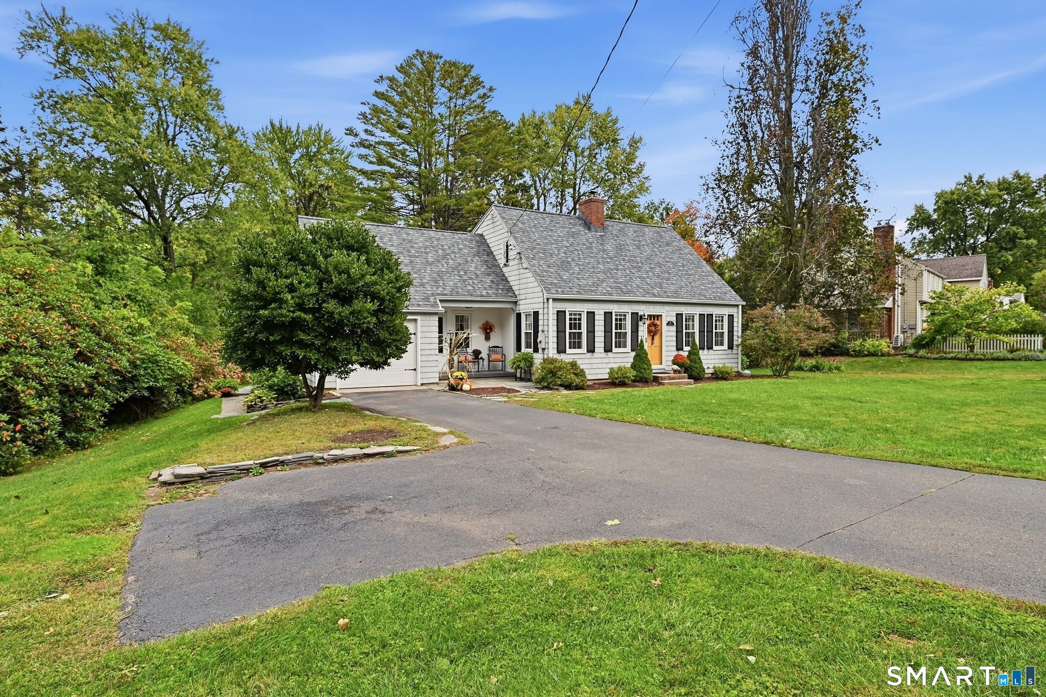 60 Russell Avenue