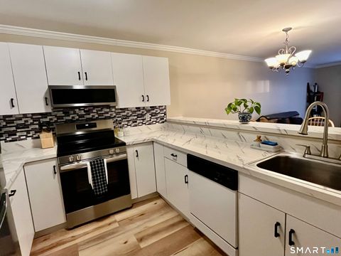 Tiny photo for 49 Rose Street #APT 204, Branford, CT 06405 (MLS # 24151858)