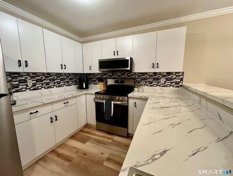 Tiny photo for 49 Rose Street #APT 204, Branford, CT 06405 (MLS # 24151858)