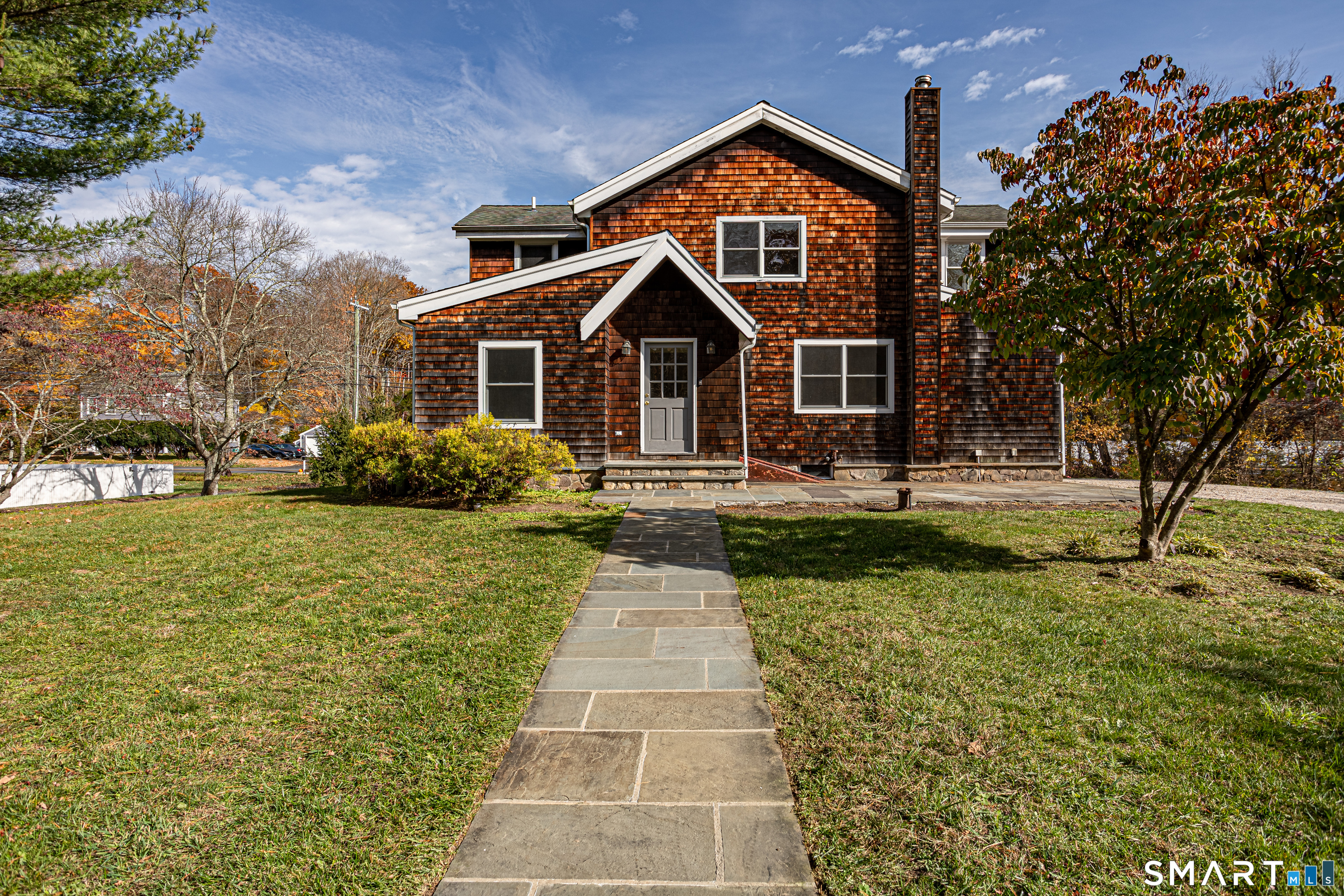 266 Newtown Turnpike