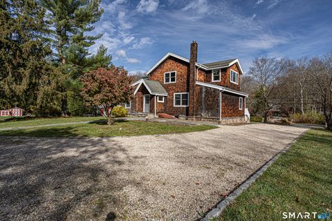 Photo of 266 Newtown Turnpike, Weston, CT 06883 (MLS # 24170184)