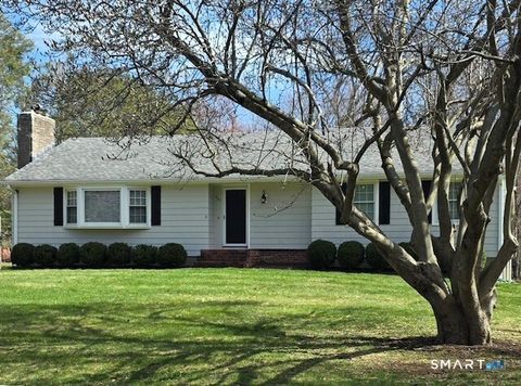 441 David Court Orange CT 06477