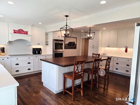 Tiny photo for 441 David Court, Orange, CT 06477 (MLS # 24165659)