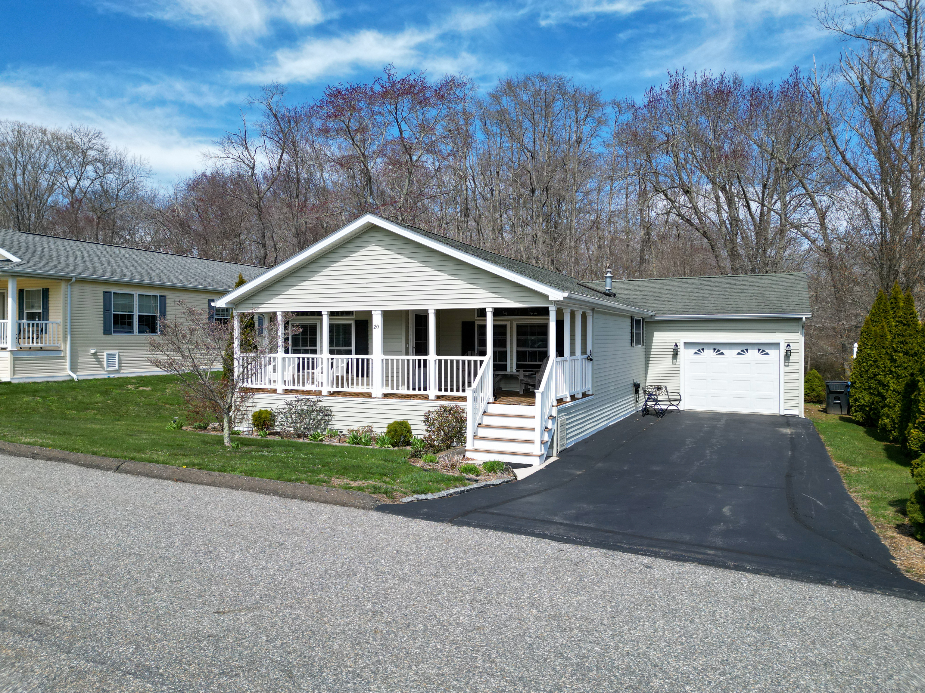 20 Cliff Road, Ledyard, Connecticut image 1