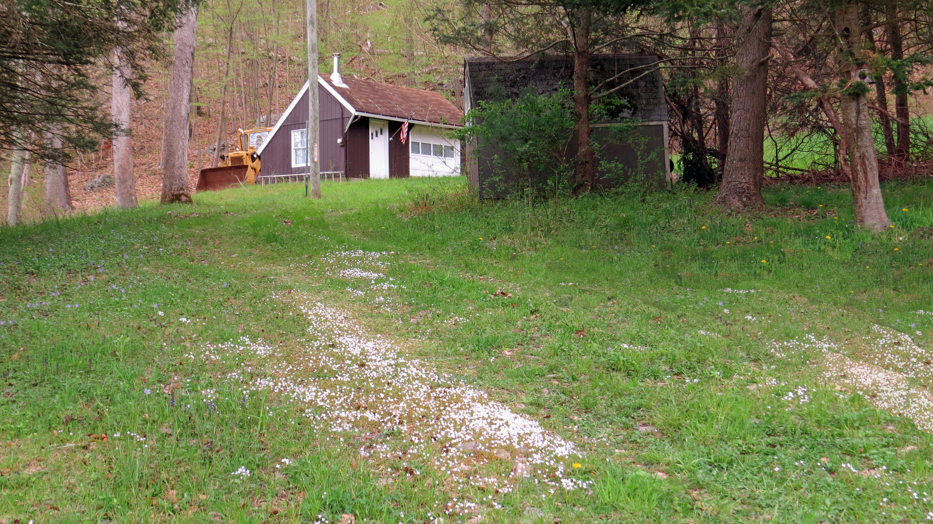 198 Cook Lane, Beacon Falls, Connecticut image 2
