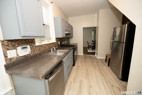 Tiny photo for 30 Bassett Street #4, New Haven, CT 06511 (MLS # 24209179)