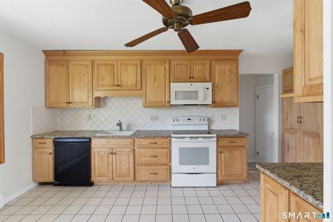 Tiny photo for 50 Stratton Court, Hamden, CT 06514 (MLS # 24154578)