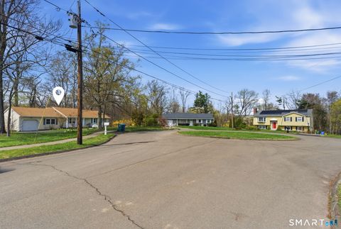 Tiny photo for 50 Stratton Court, Hamden, CT 06514 (MLS # 24154578)