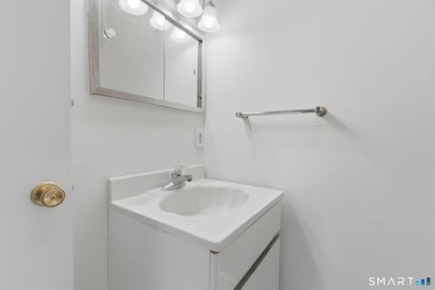 Tiny photo for 50 Stratton Court, Hamden, CT 06514 (MLS # 24154578)