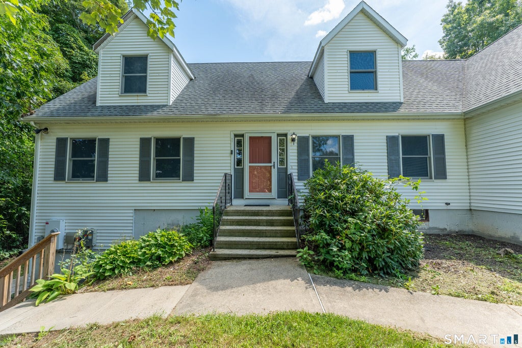 Photo of 11 Lochdale Drive, Montville, CT 06370 (MLS # 24210036)