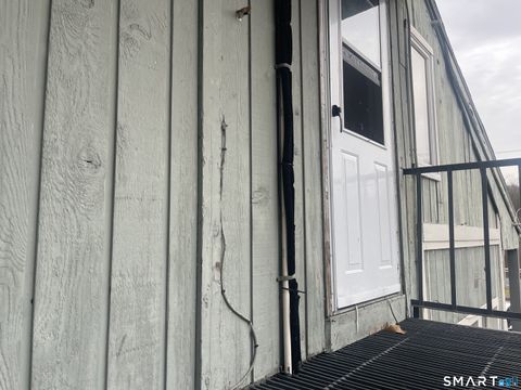 1633 Main Street North Woodbury CT 06798