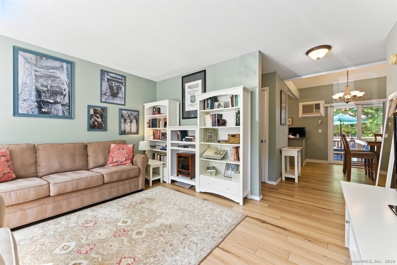 1 Abbott Road 124
