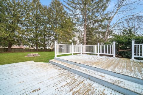 Tiny photo for 49 Pennsylvania Avenue, Montville, CT 06370 (MLS # 24143854)