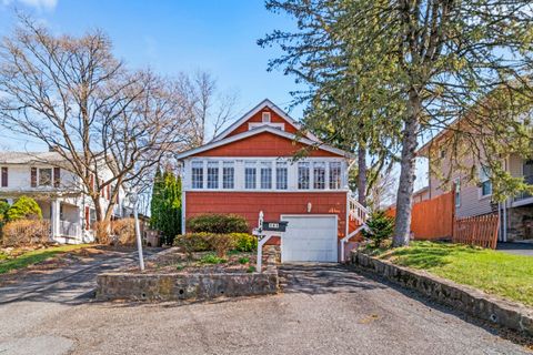 Single Family Residence in Stamford CT 143 Highview Avenue.jpg