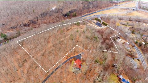 Photo of 17 Wall Street, Bolton, CT 06043 (MLS # 24143404)