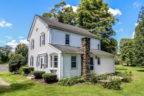 A home in New Milford