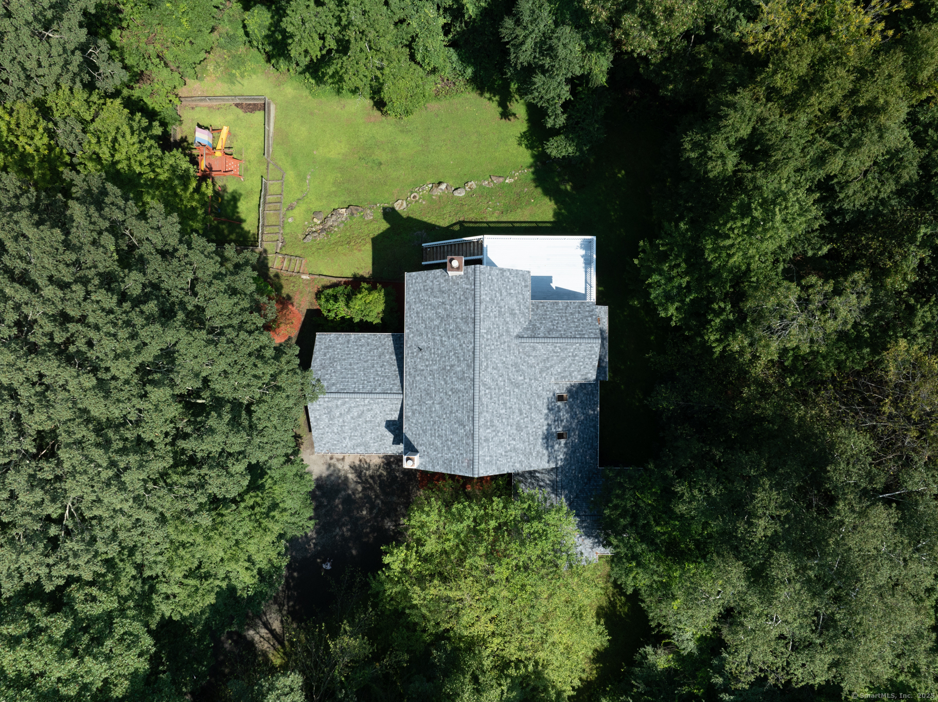 8 Pebble Lane, New Milford, Connecticut image 35