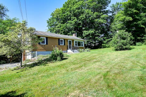 Homes For Sale - 1332 Route 163<br/> Montville, CT 06370
