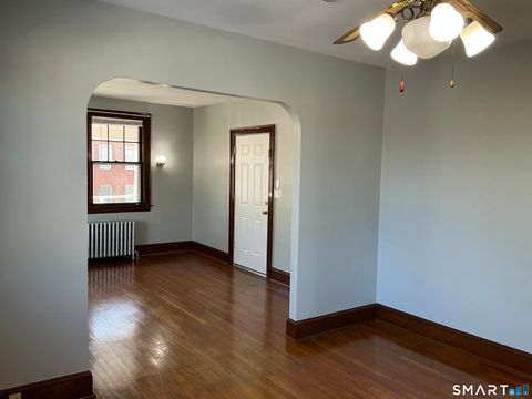 Tiny photo for 10 Erin Street #2nd Floor, Middletown, CT 06457 (MLS # 24154022)