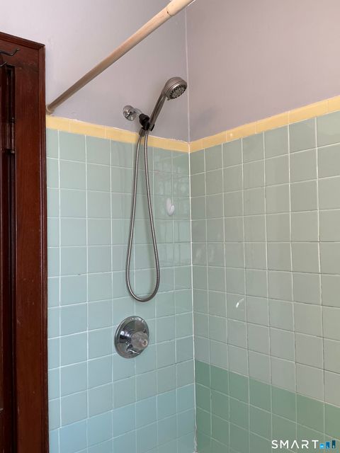 Tiny photo for 10 Erin Street #2nd Floor, Middletown, CT 06457 (MLS # 24154022)