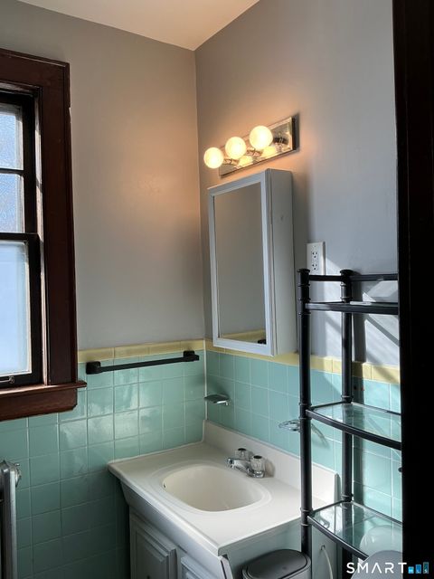 Tiny photo for 10 Erin Street #2nd Floor, Middletown, CT 06457 (MLS # 24154022)