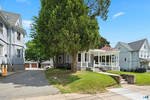 Tiny photo for 163 Willetts Avenue, New London, CT 06320 (MLS # 24160937)