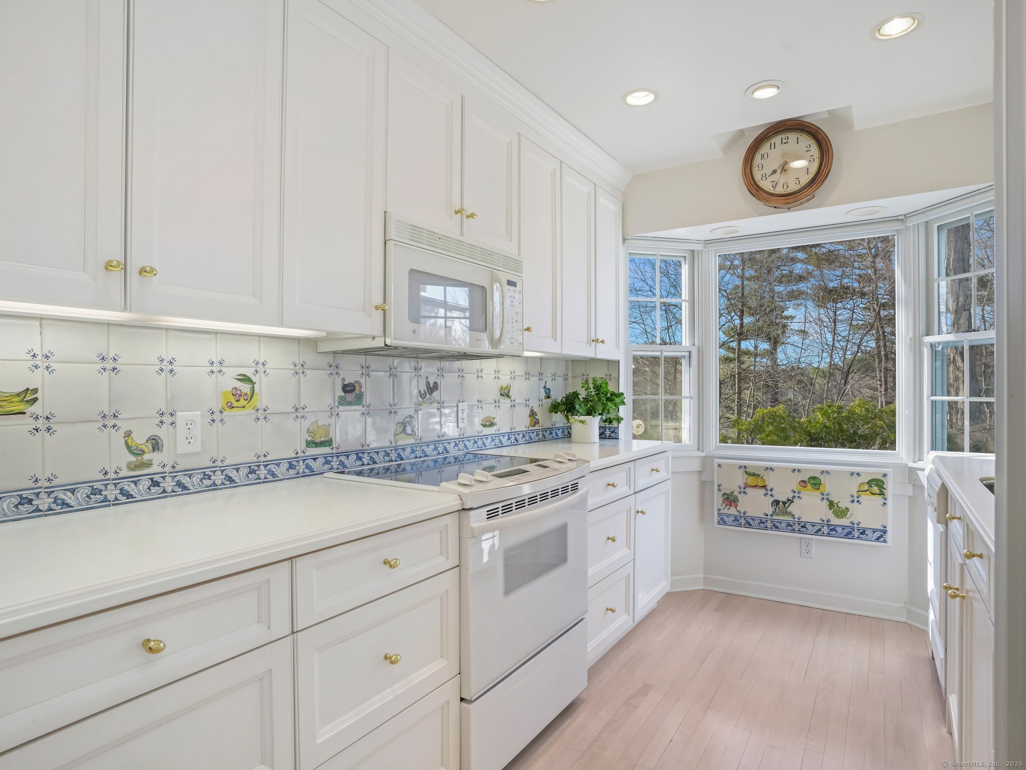 183 South Avenue #25, New Canaan, Connecticut image 12