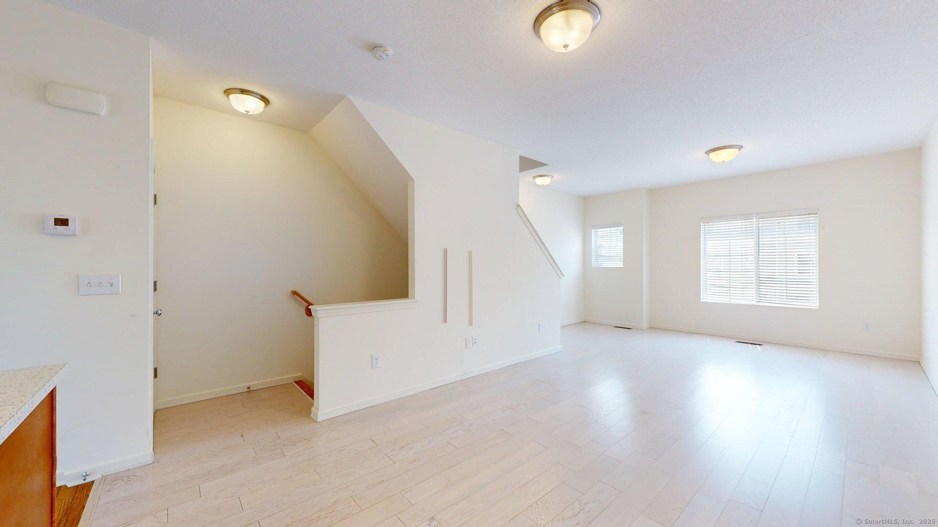220 Pepin Place 220