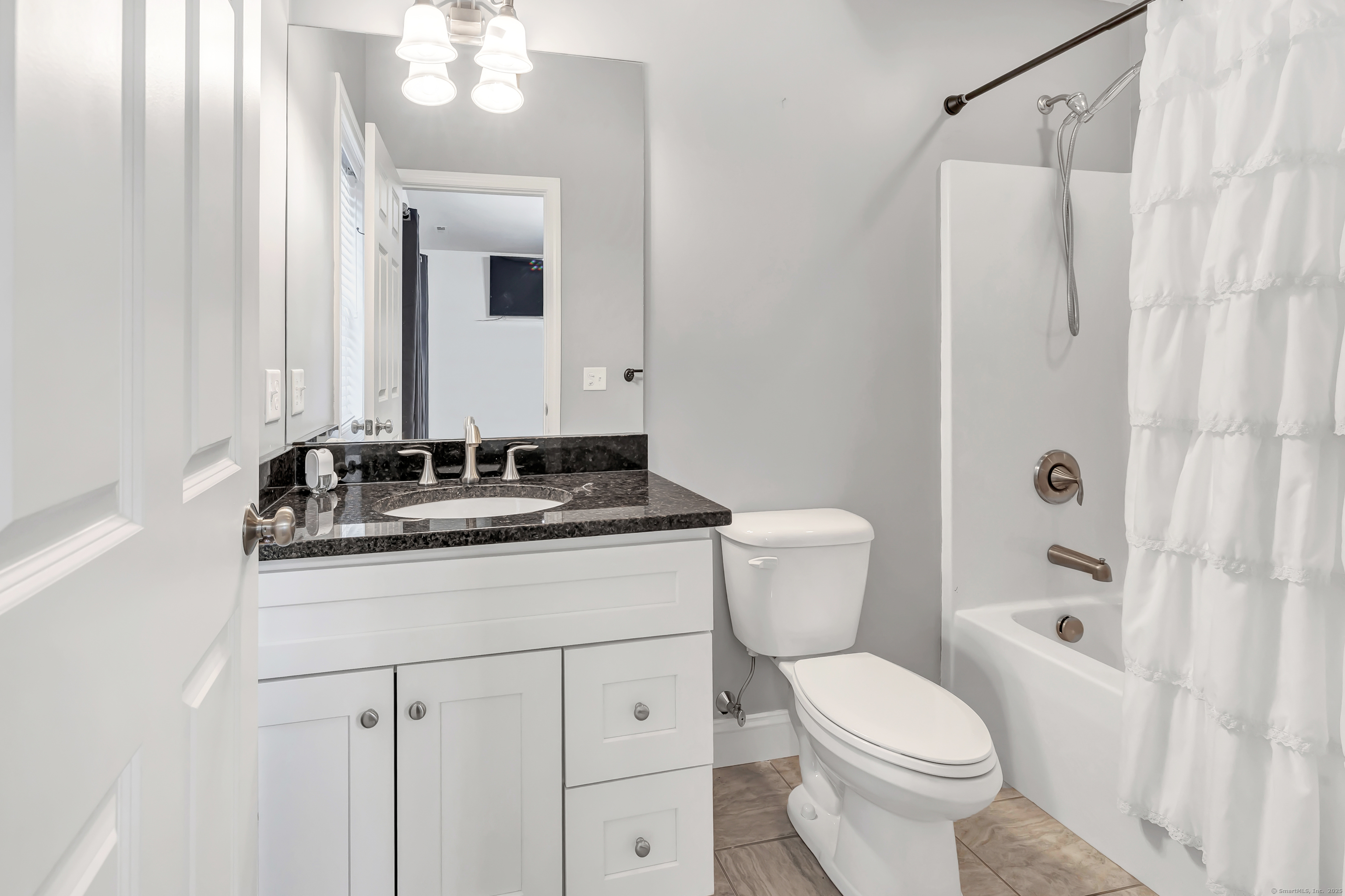 38 Andrus Drive, Milford, Connecticut image 26