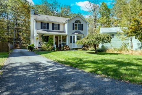 34 Sherry Lane New Milford CT 06776