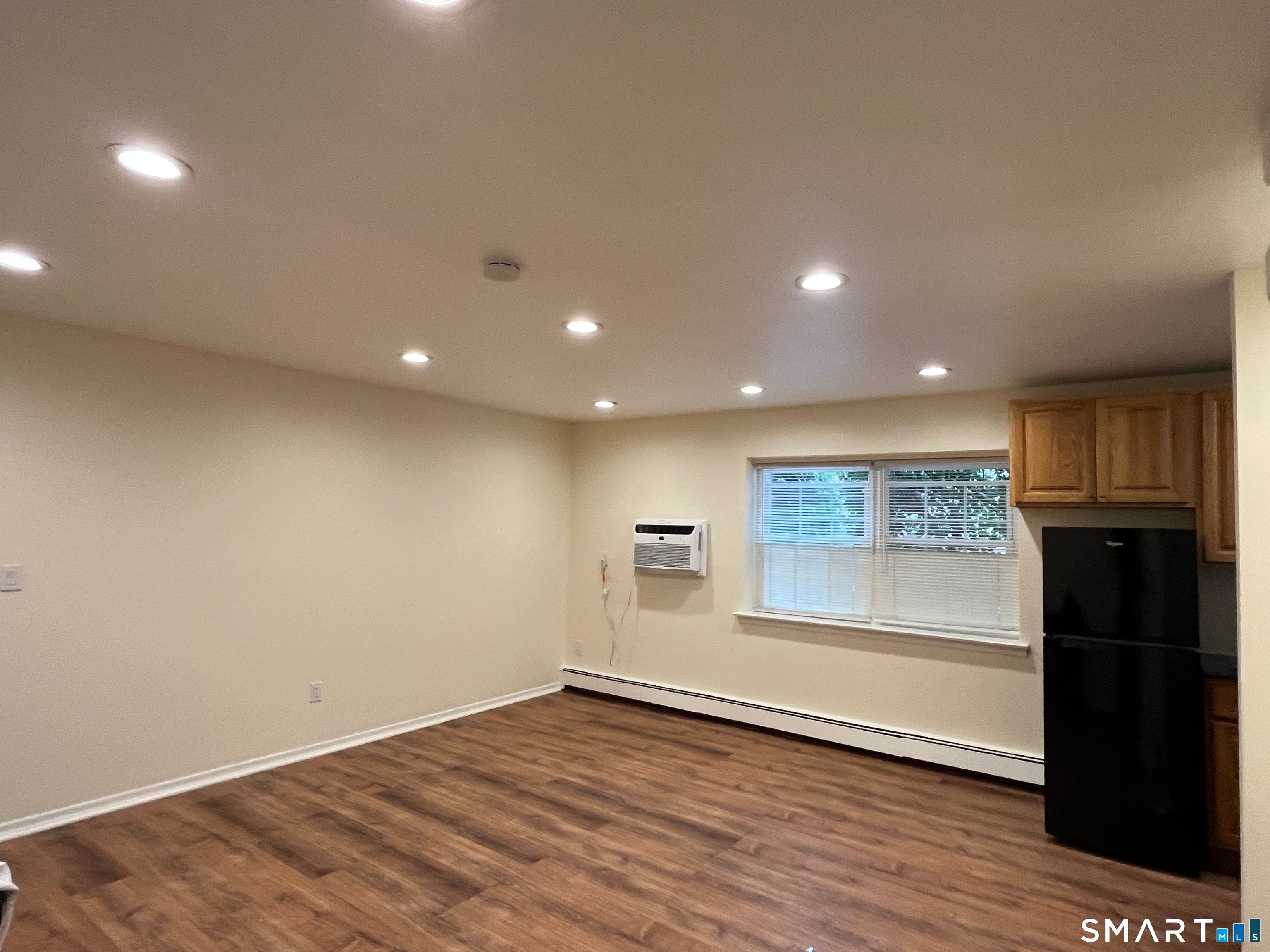 398 Courtland Avenue 17