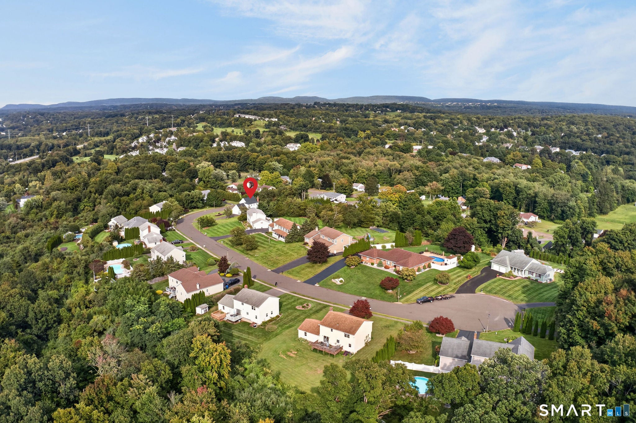 4 Huntington Ridge Road