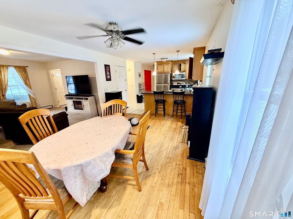 Photo of 12 Cove Brook Lane, Montville, CT 06382 (MLS # 24140721)