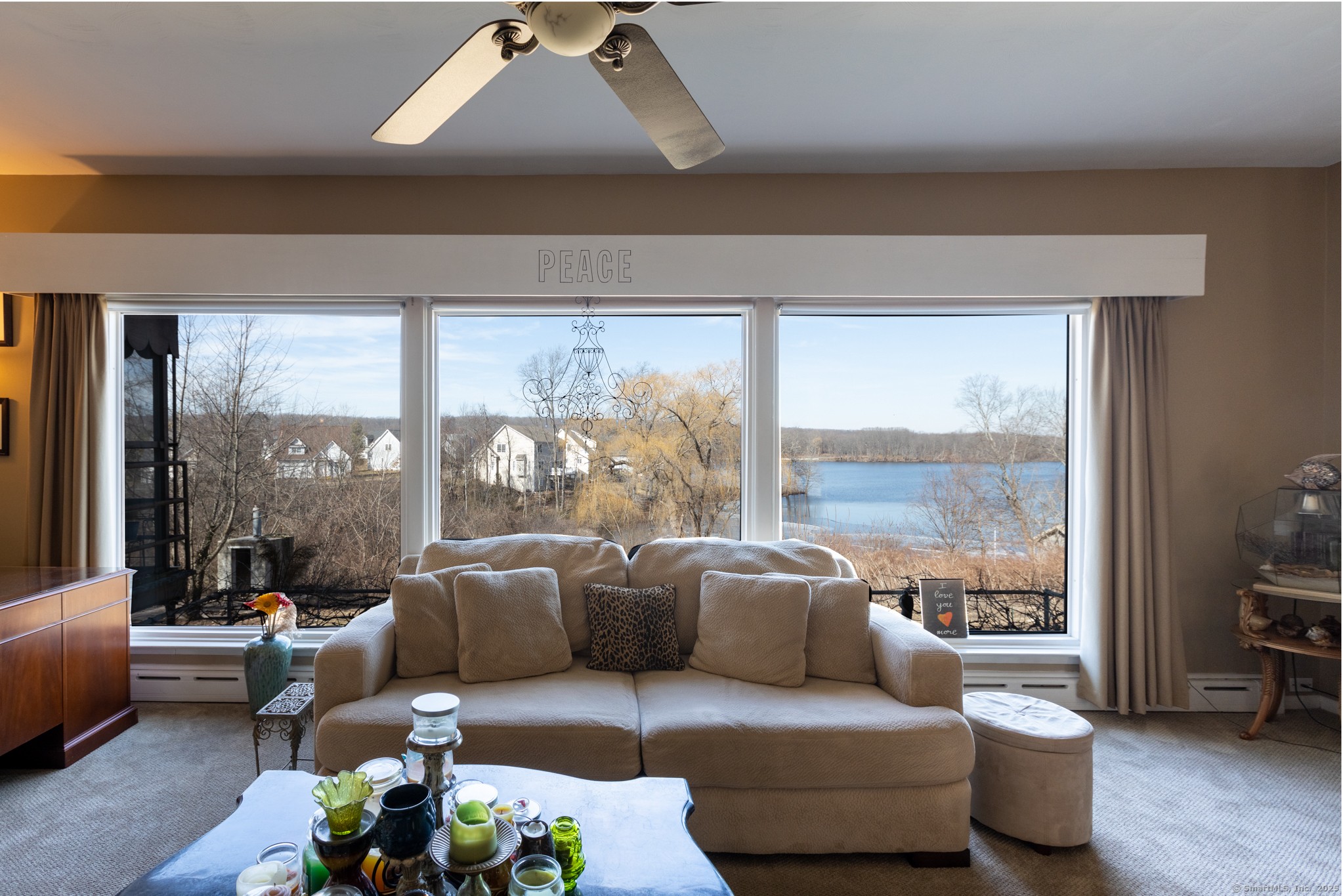 N Colony Road, Berlin, Connecticut - 3 Bedrooms  
2 Bathrooms  
9 Rooms - 
