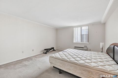 Tiny photo for 50 Birdseye Street #409A, Stratford, CT 06615 (MLS # 24145253)